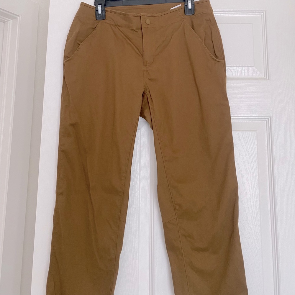 Mountain Hardware Corduroy Pants - Size 6